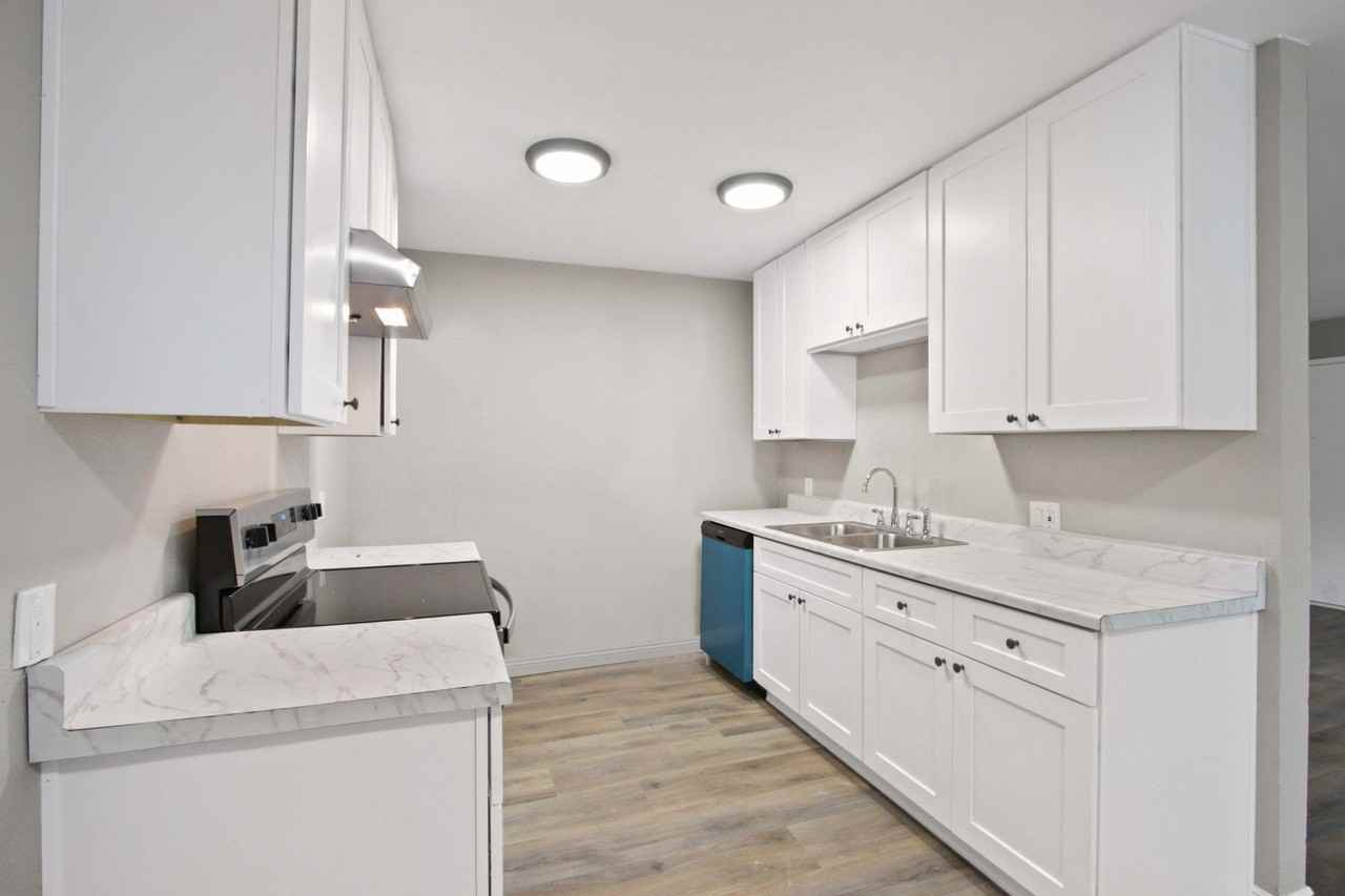 8202 Rosemead Blvd - Photo 2 of 9