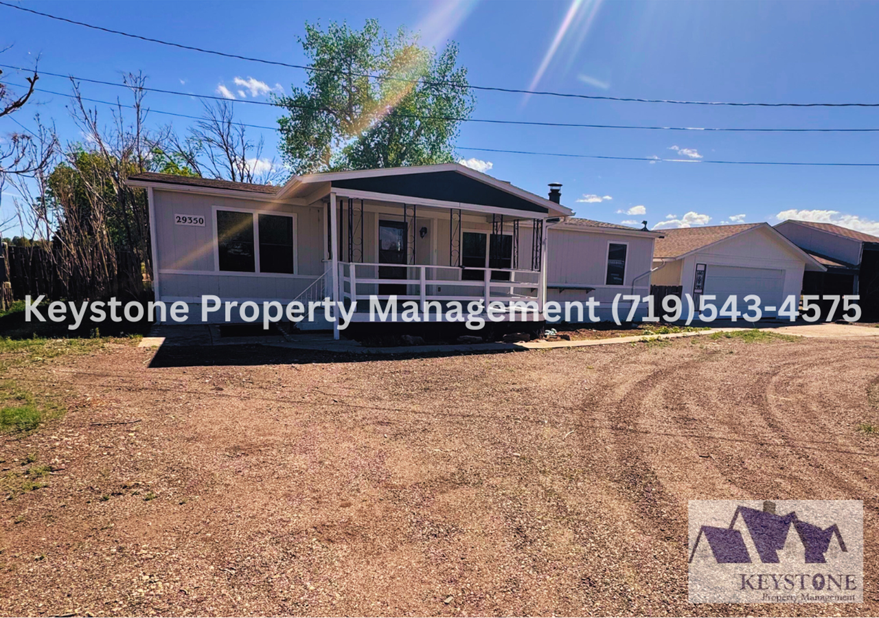 29350 Hillside Rd - Photo 2 of 27