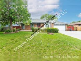 131 Brazos Dr - Photo 1 of 1