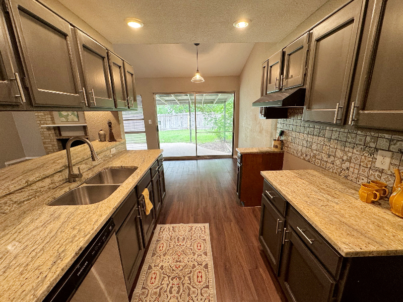 8739 Glen Blf - Photo 4 of 20