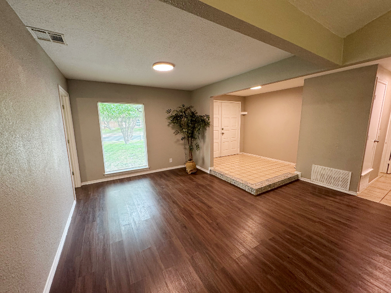 8739 Glen Blf - Photo 7 of 20