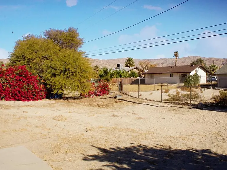 16150 Via Montana - Photo 3 of 13