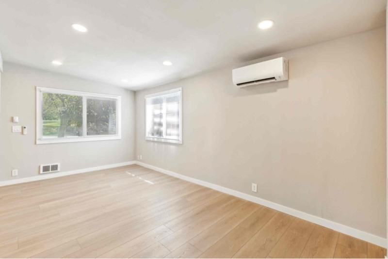 335 Martin Luther King Jr Way - Photo 2 of 13