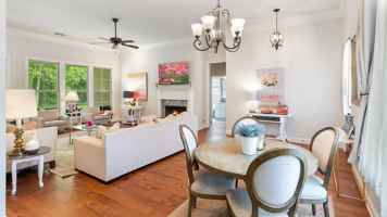 featured image of 8251 Valencia Ct