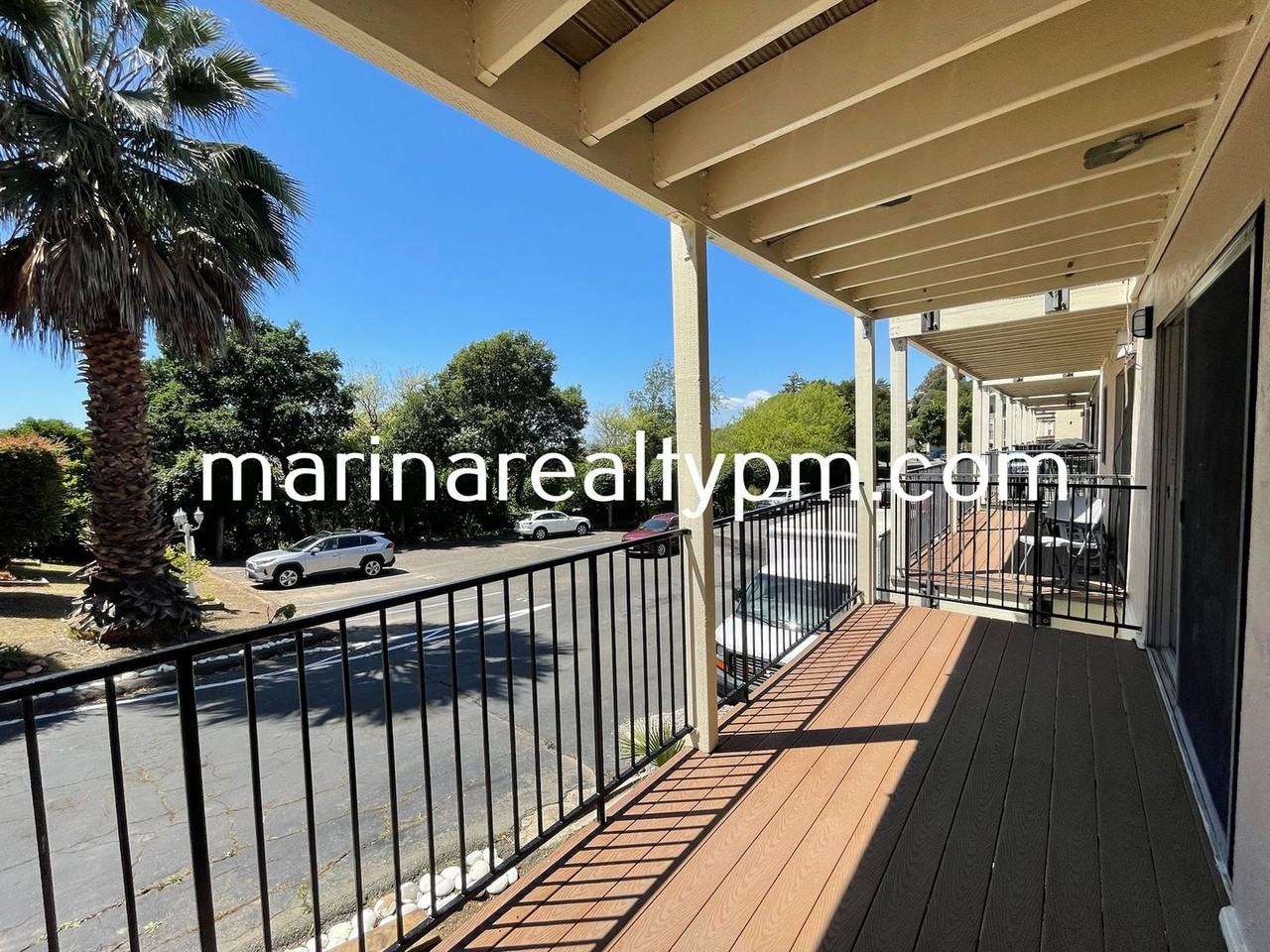 141 Hilborn St - Photo 2 of 22