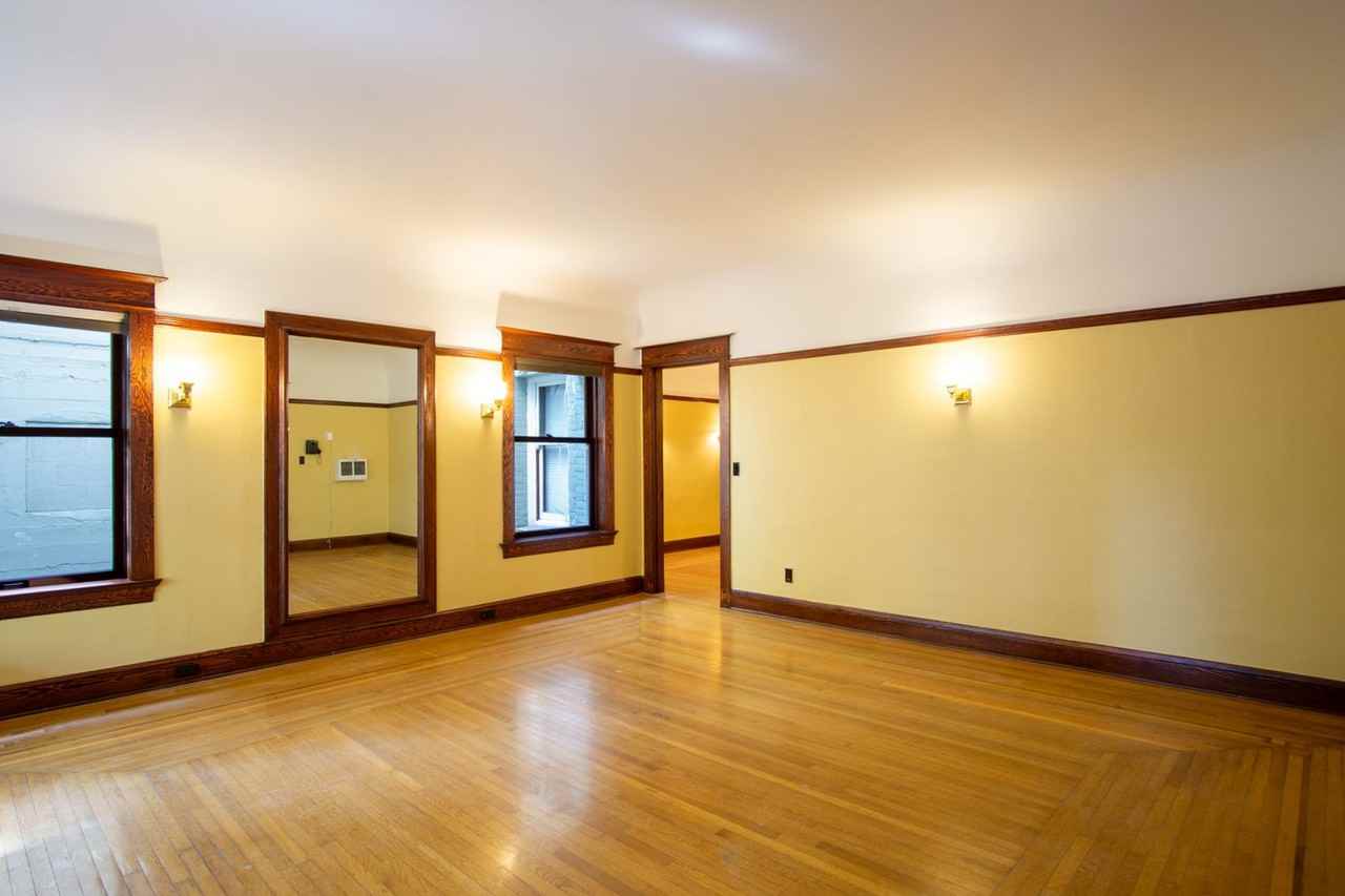 209 Nw 23rd Ave #104 - Photo 4 of 24