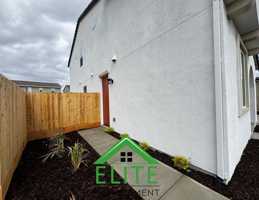 featured image of 2370 Controllata St #2