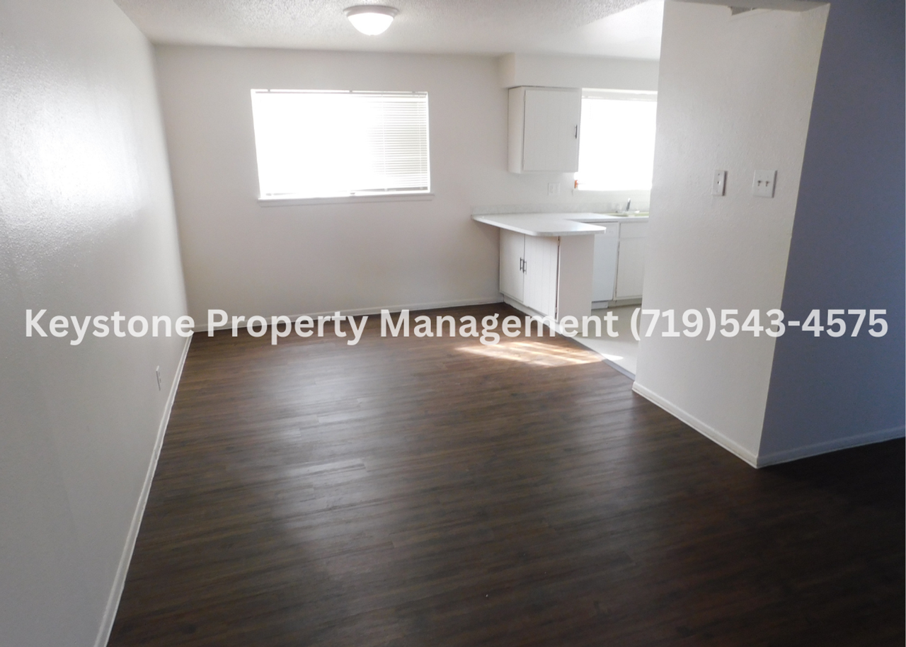 229 Bonnymede Rd - Photo 3 of 14
