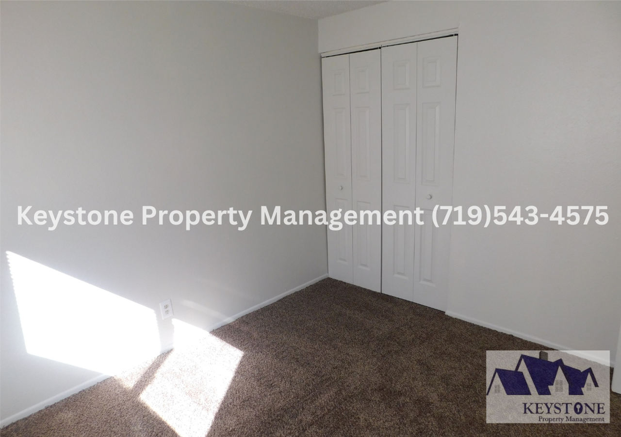 229 Bonnymede Rd - Photo 5 of 14