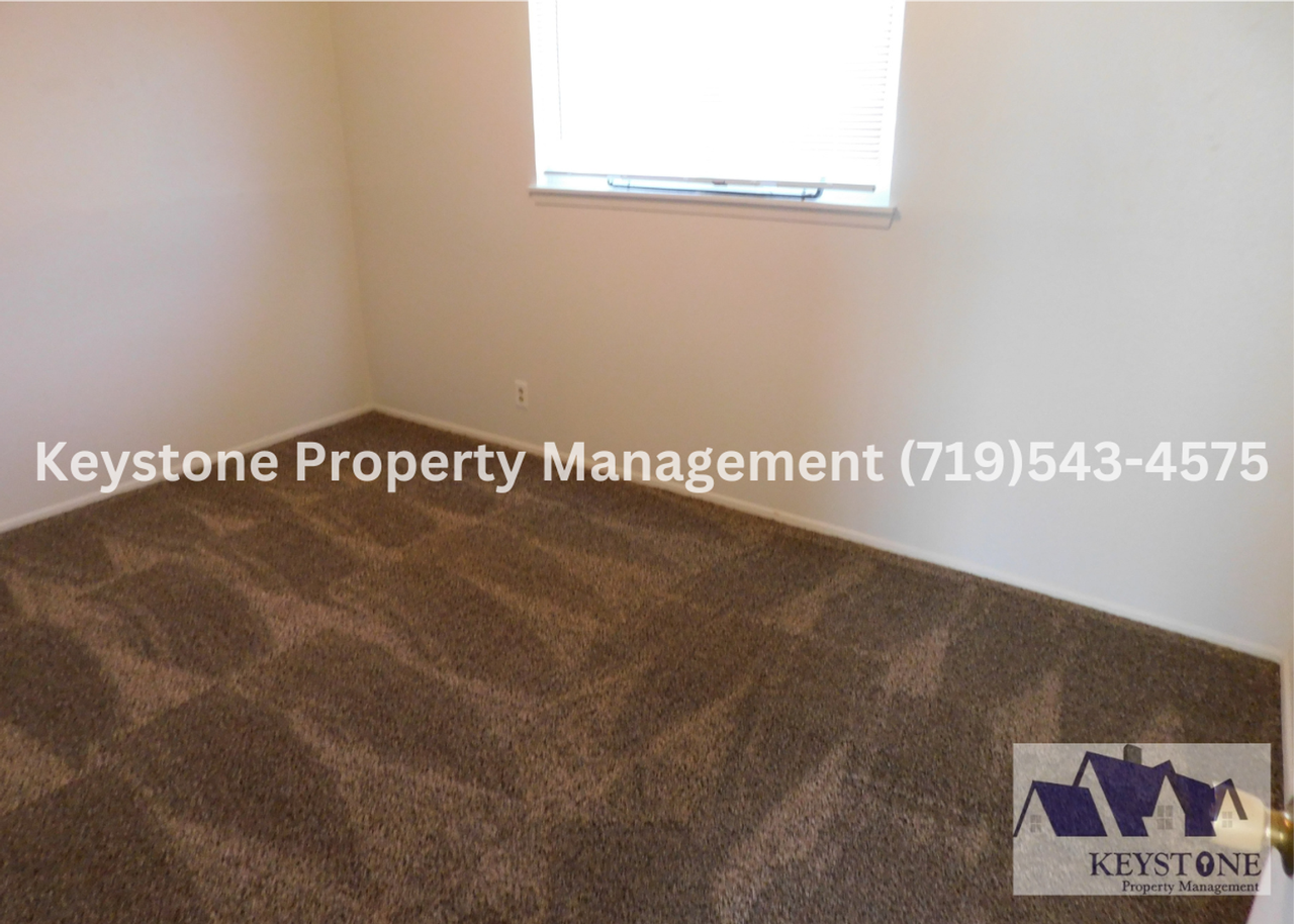 229 Bonnymede Rd - Photo 7 of 14
