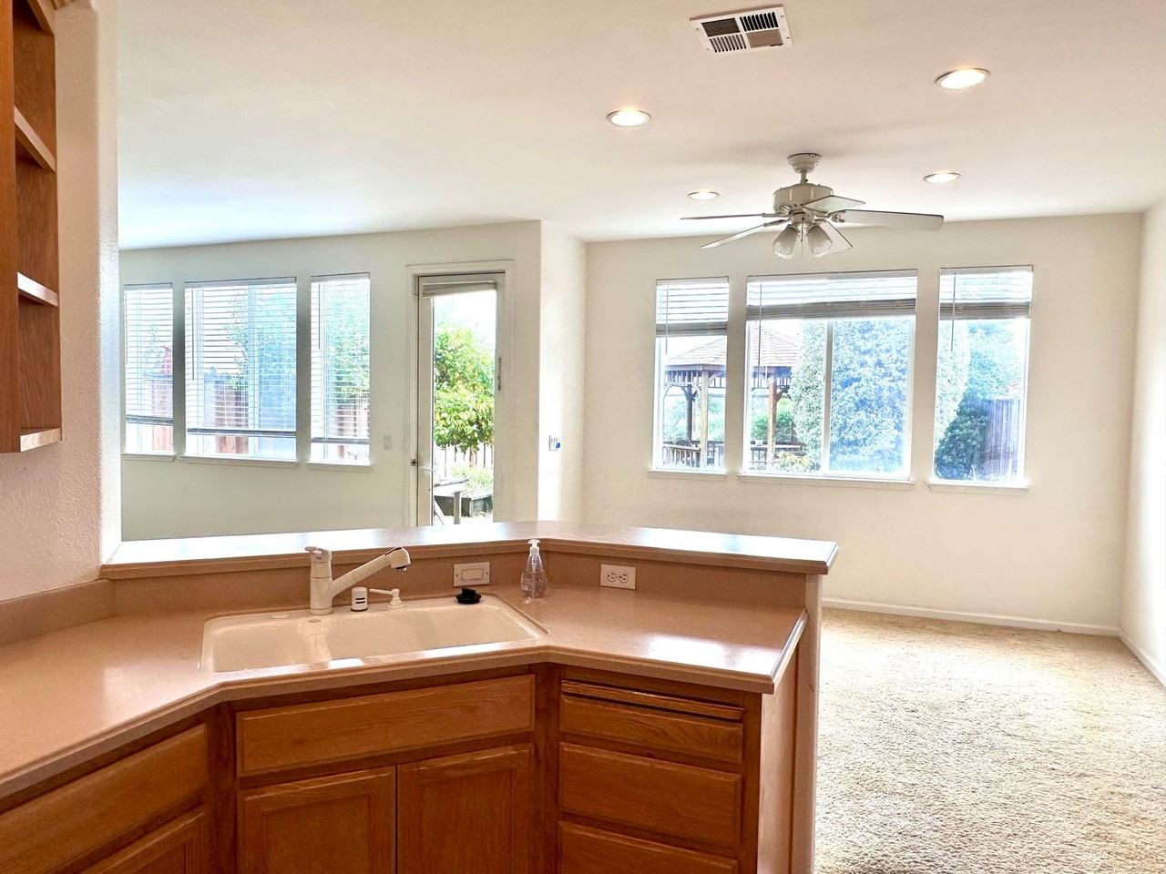 19735 Buren Pl - Photo 6 of 25