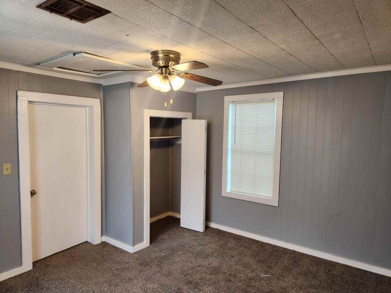 816 Saint Martin St - Photo 2 of 7