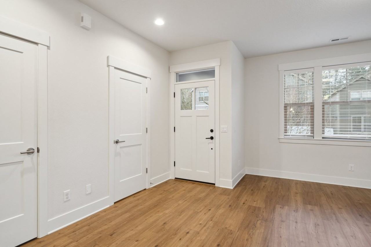 9013 Sw West Haven Dr - Photo 4 of 32