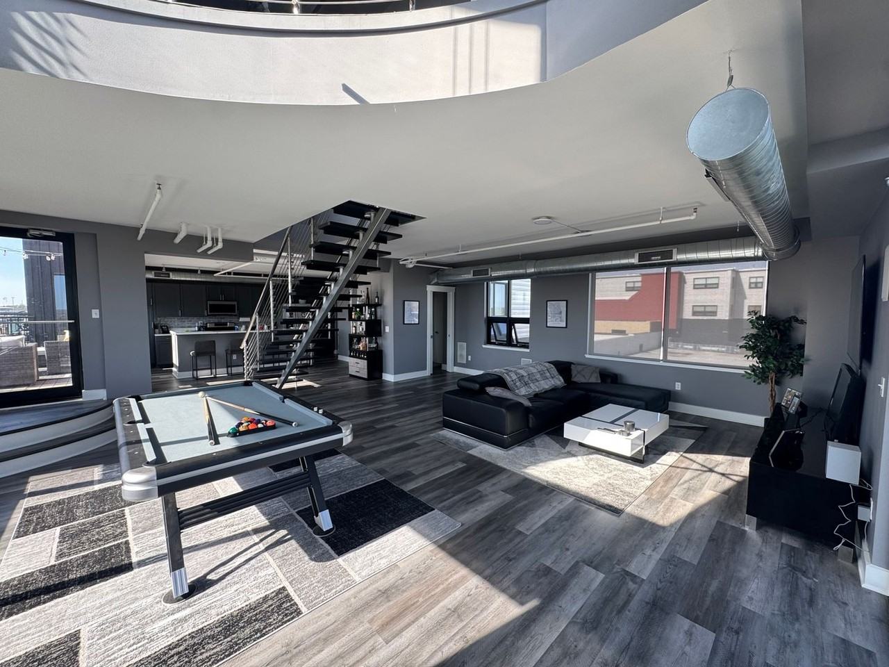 600 Broadway Ave Nw - Photo 6 of 21