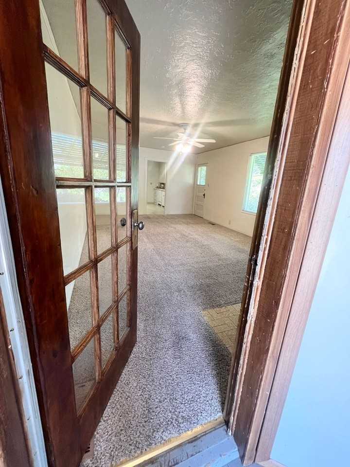 2903 Esplanade - Photo 2 of 20