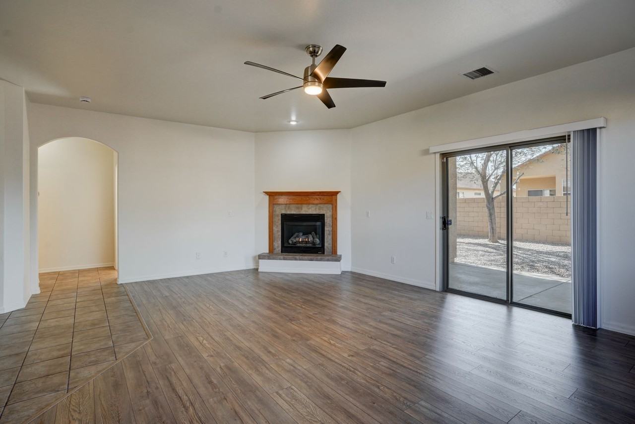 7283 E Greenscape Vw - Photo 4 of 32