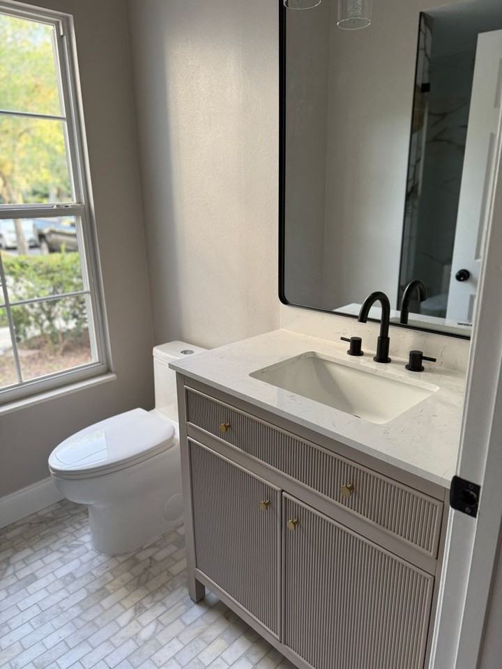 1115 Damask St - Photo 6 of 21