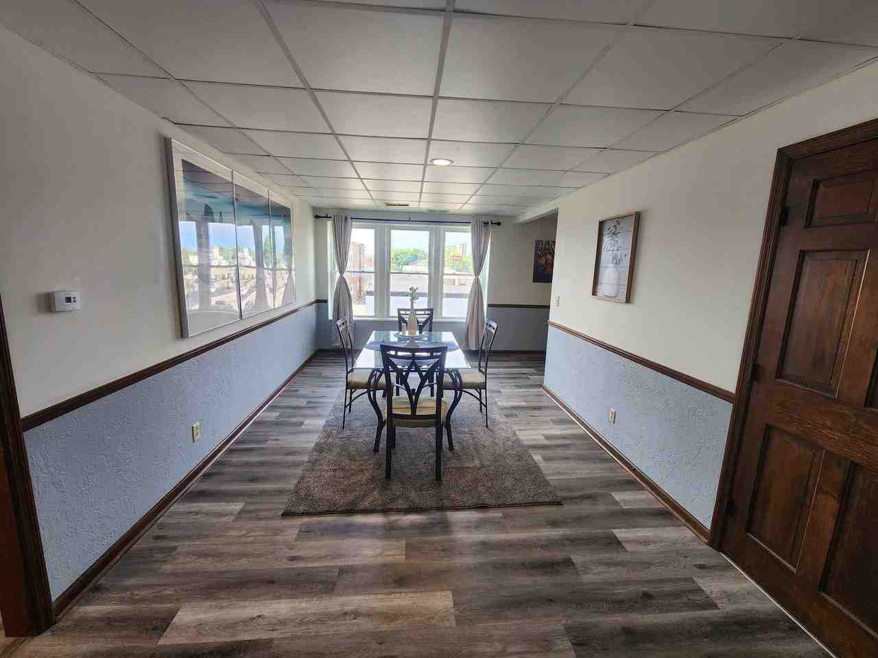 525 East Pine Street - Photo 7 of 39