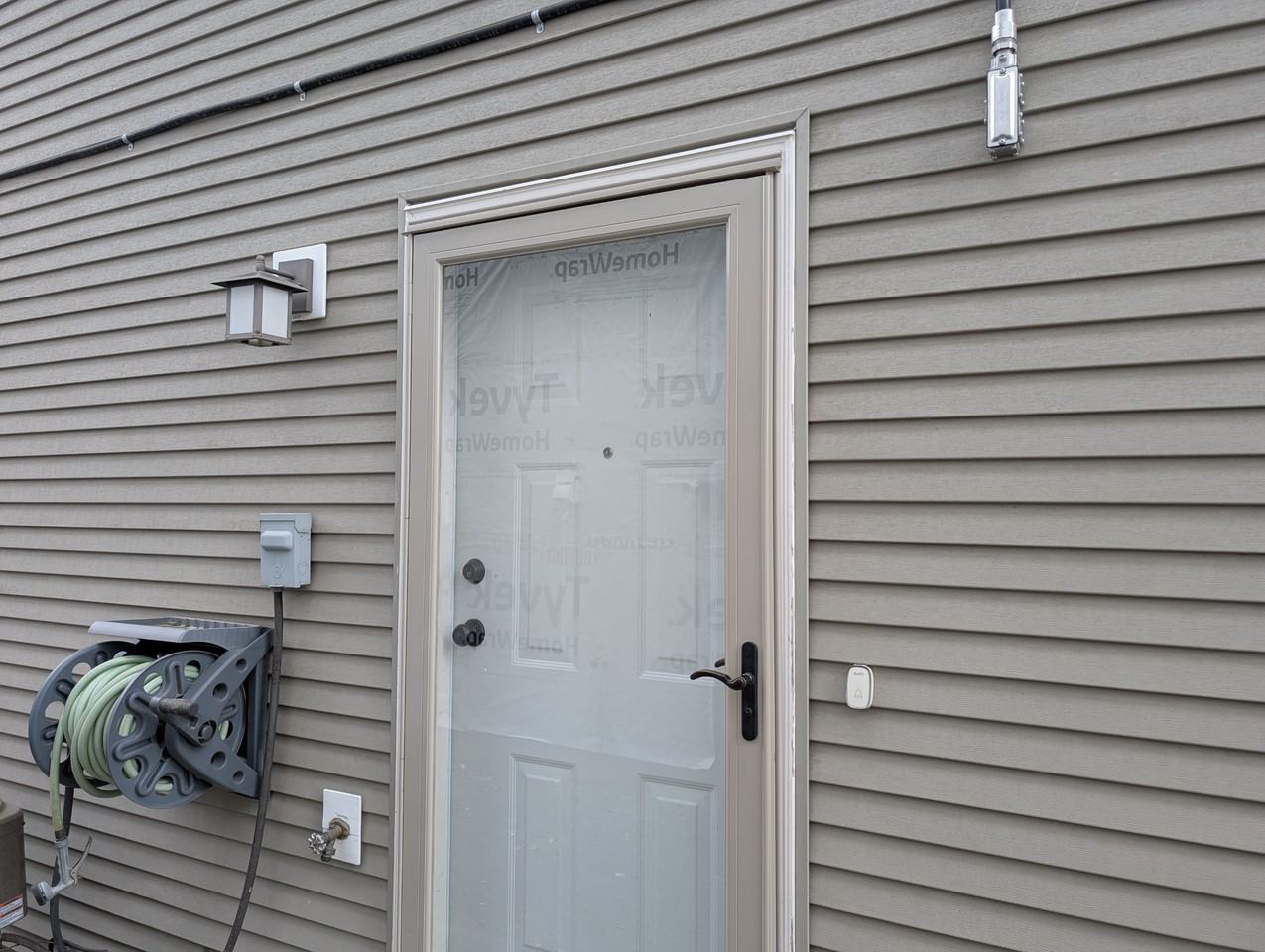 7132 Rochester Ave #B - Photo 3 of 20