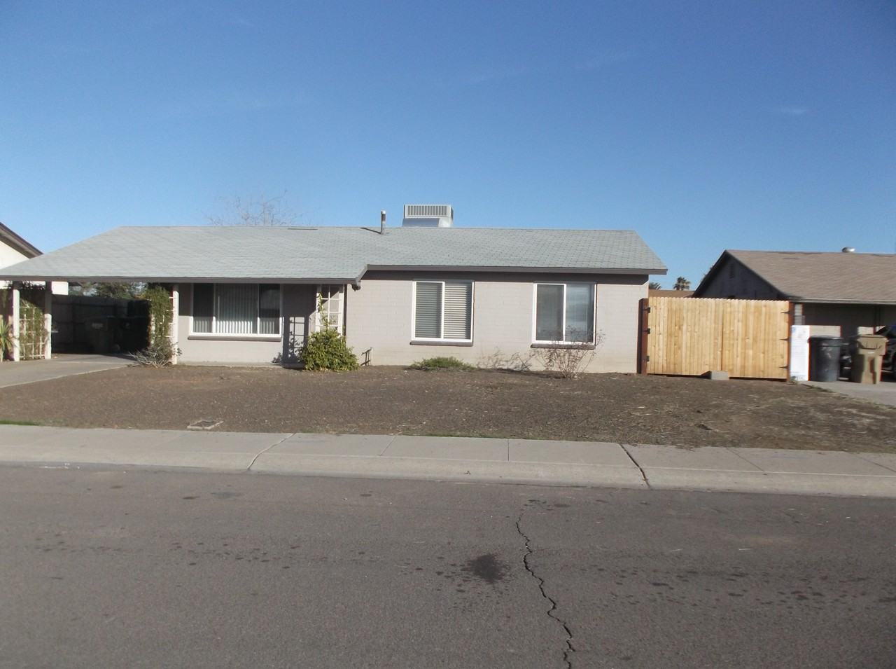 7334 W North Ln - Photo 2 of 17