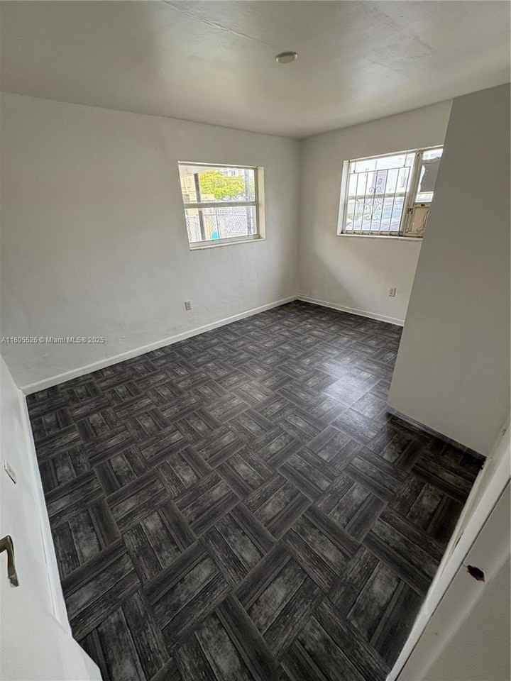 1474 Nw 61st St #1 - Photo 4 of 6