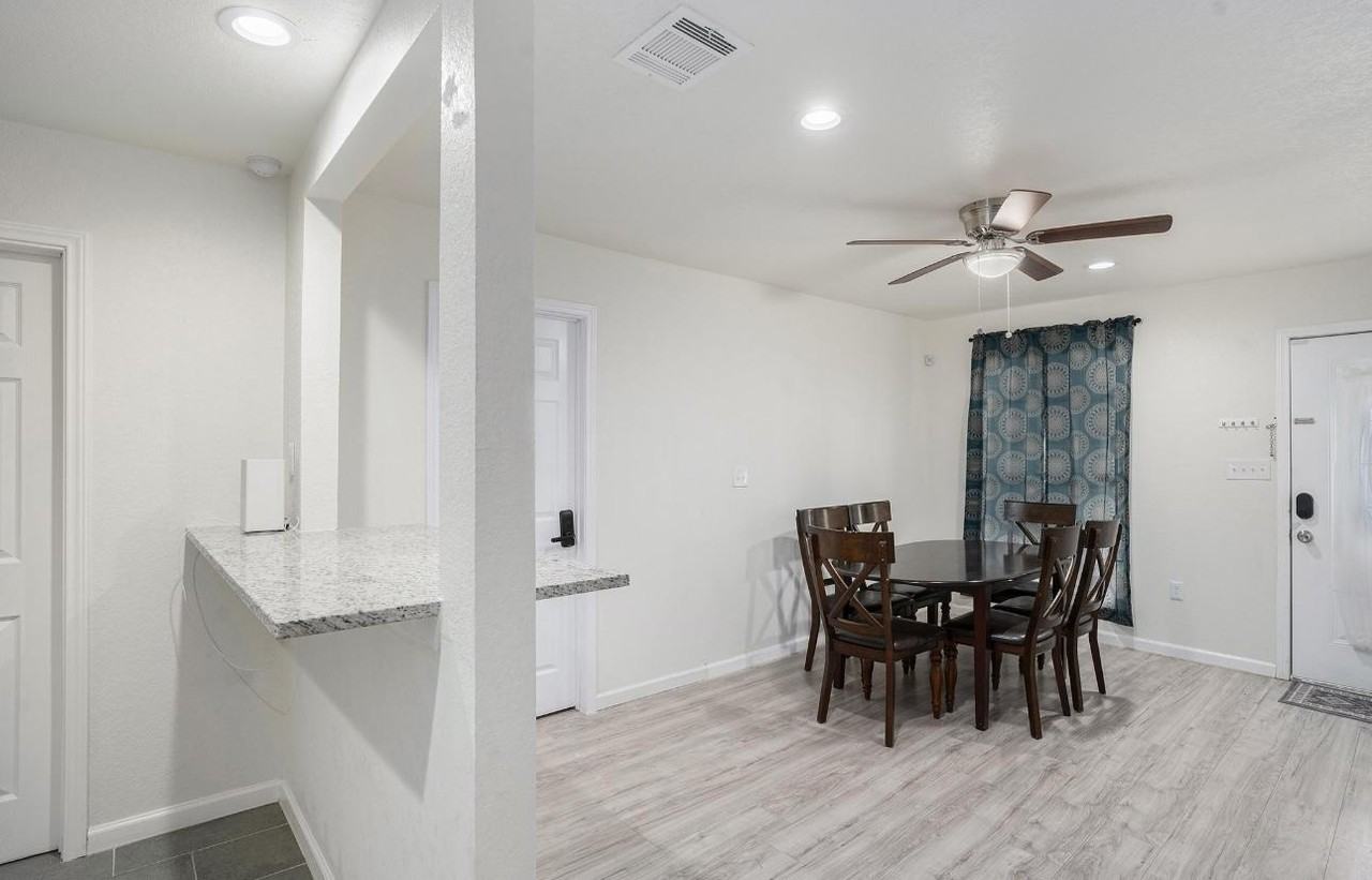 Melvin Dr - Photo 7 of 16