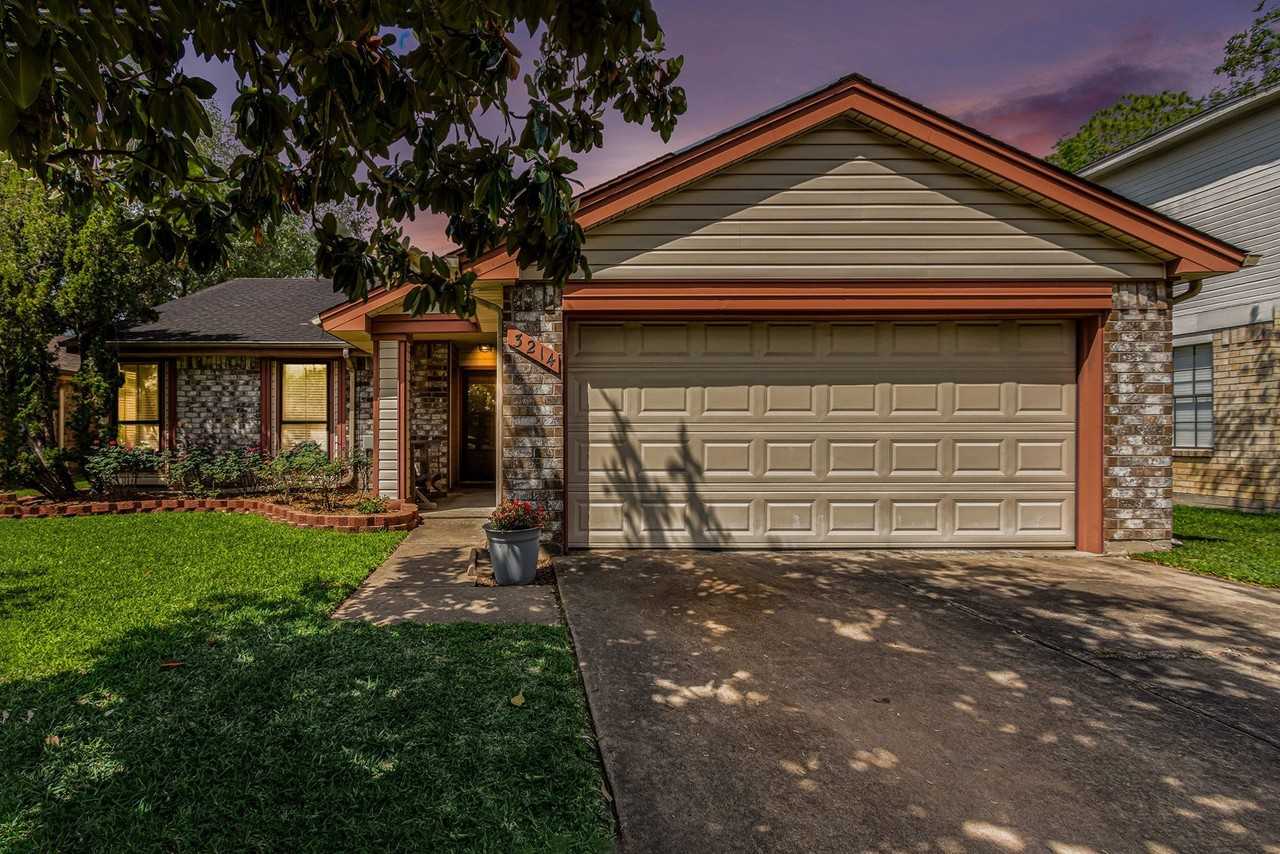 3214 Pebble Lake Dr - Photo 3 of 28