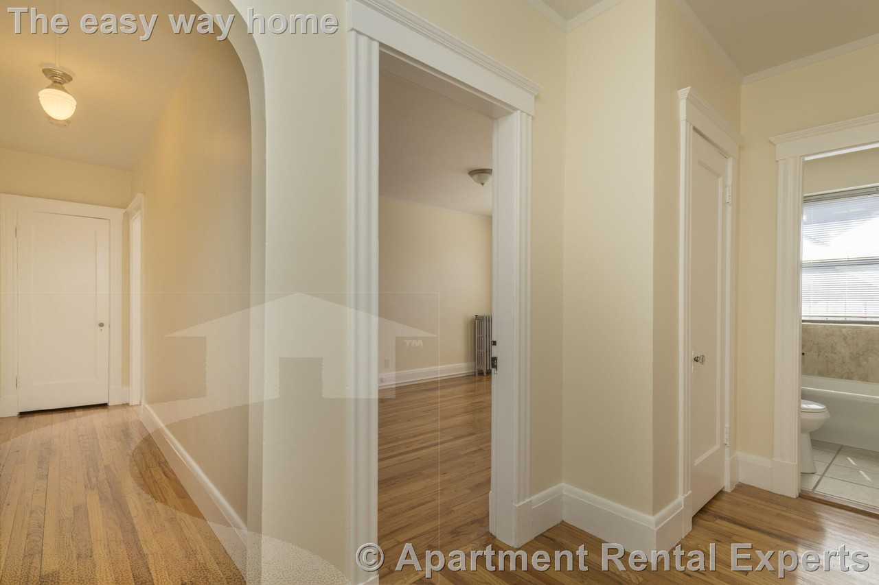 123 Highland Ave #32 - Photo 6 of 9