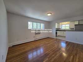 featured image of 79 Holmes St #3C