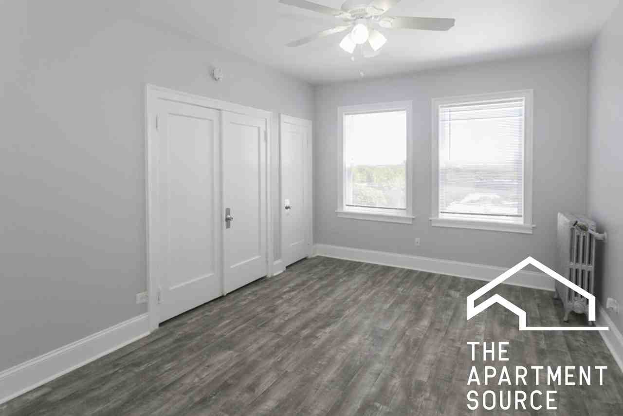 6930 N Greenview Ave #207 - Photo 7 of 14