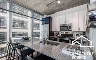 601 W Jackson Blvd - Photo 1 of 1