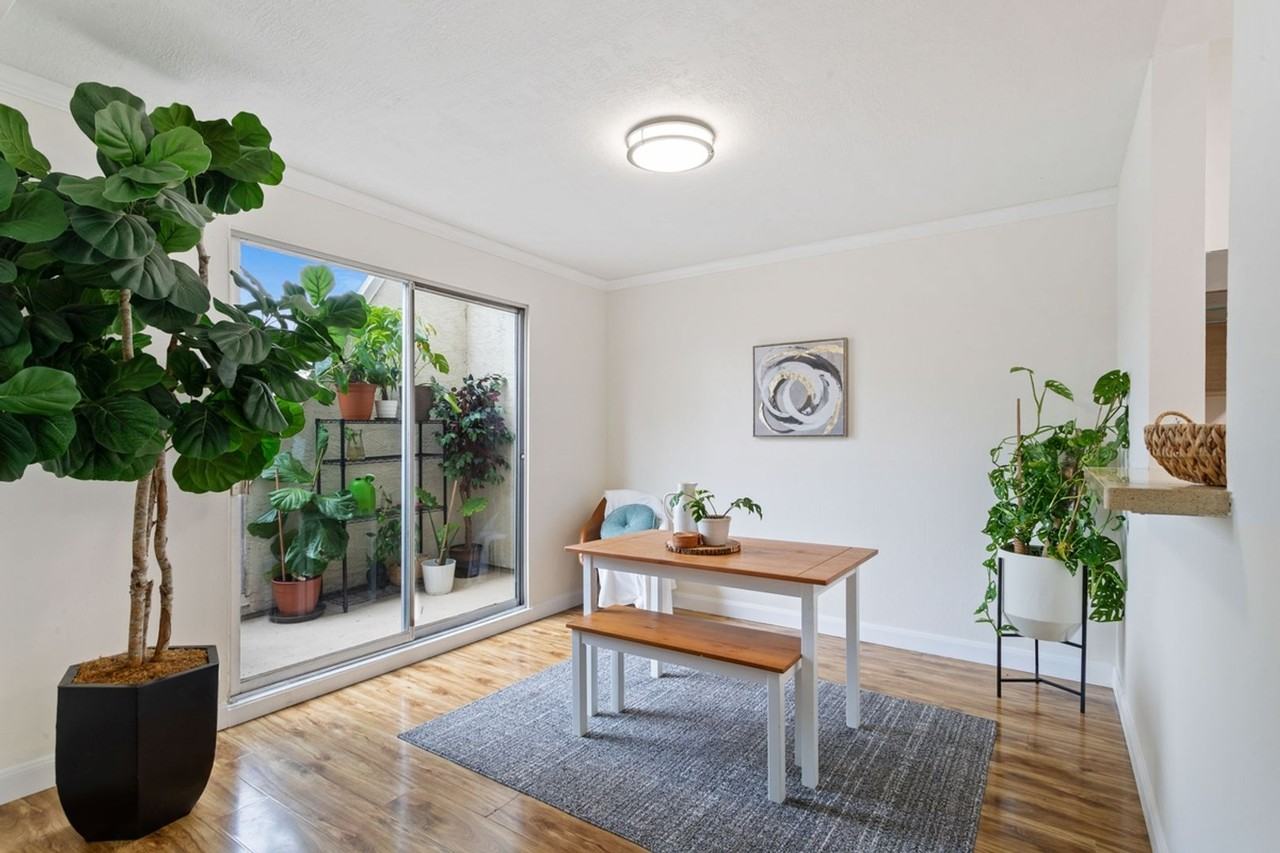 2300 Laguna Cir #F - Photo 2 of 16