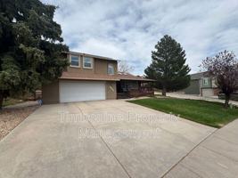 featured image of 5265 Champagne Dr