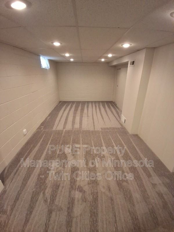 177 Dunlap St S - Photo 2 of 30