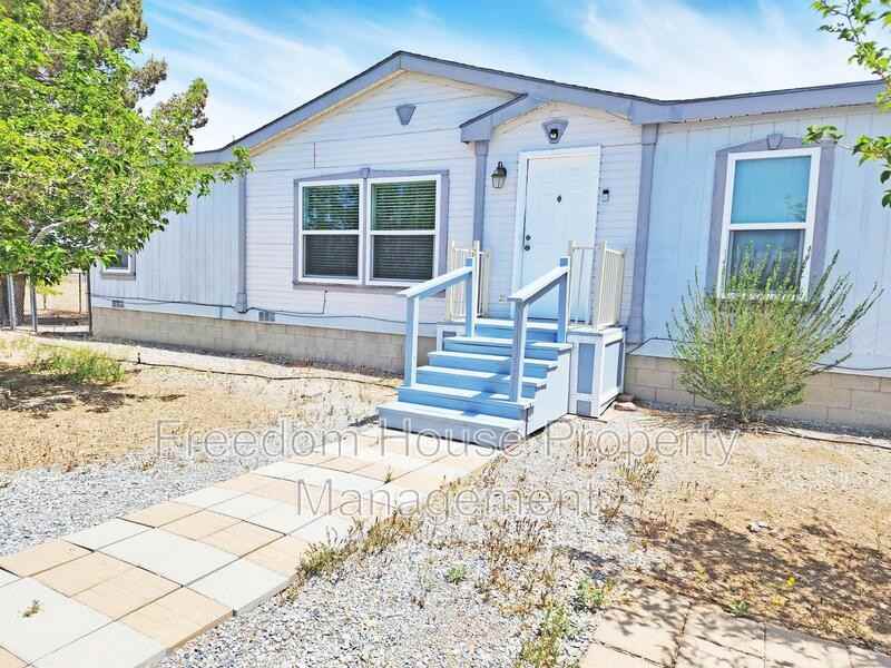1781 Baradonna Rd - Photo 3 of 39