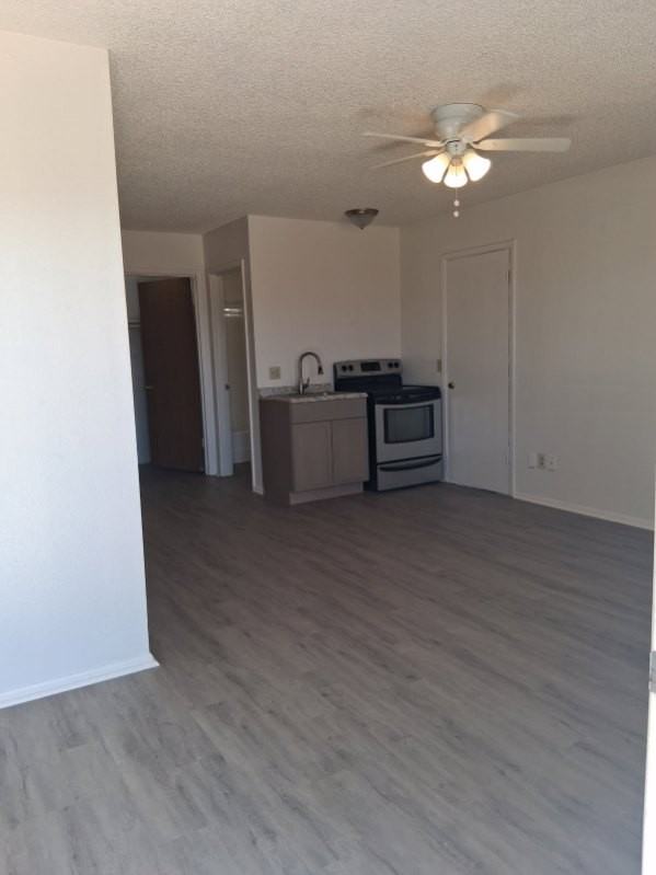 506 N San Marcos Dr - Photo 2 of 3