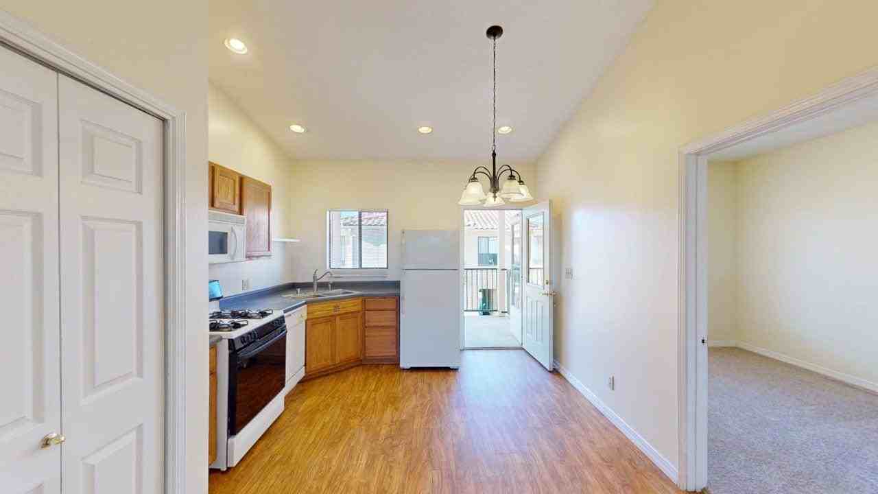 4253 Sabana Loop Se - Photo 6 of 48