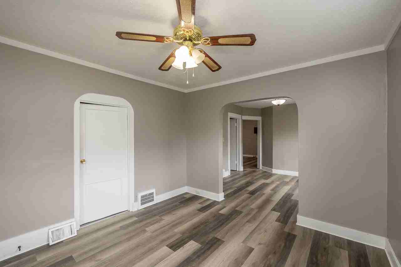 3392 W 52Nd St - Photo 3 of 21