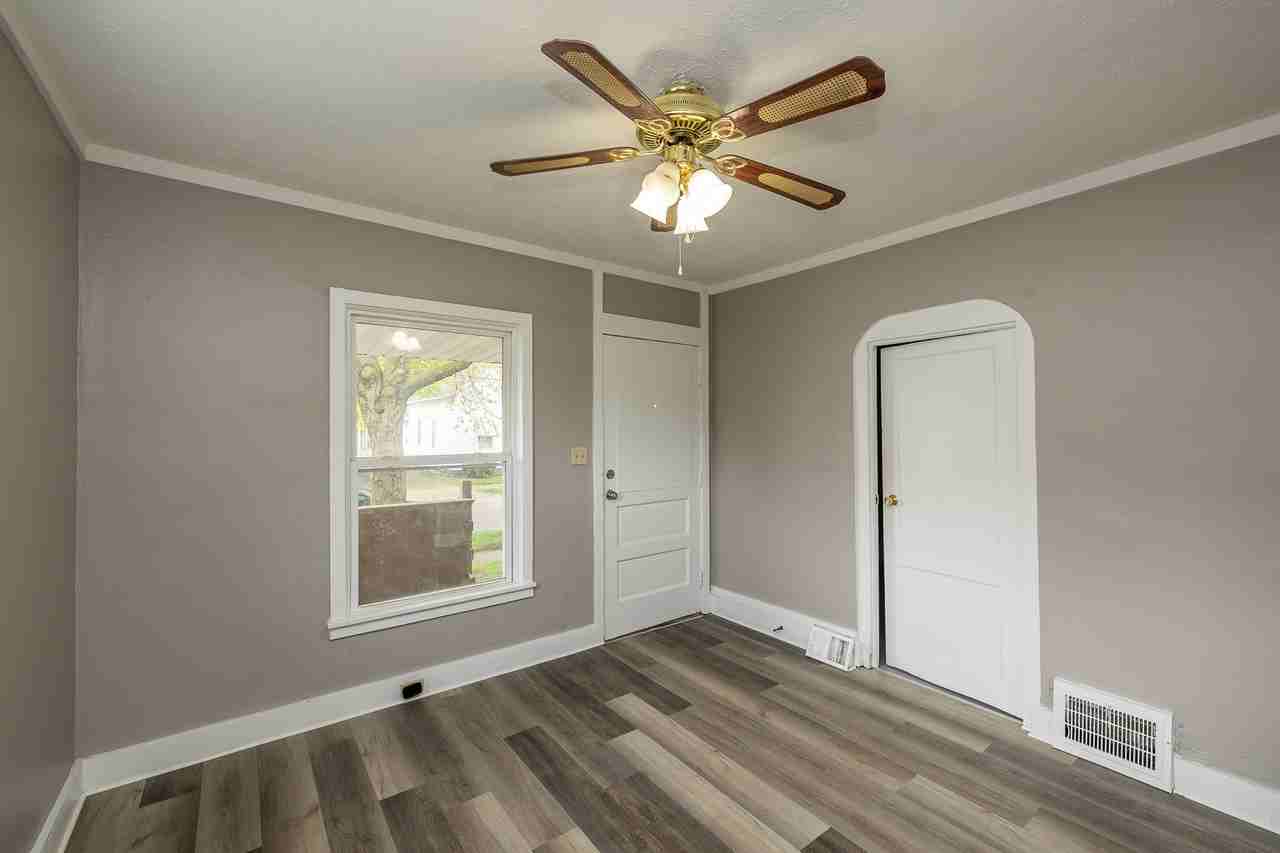 3392 W 52Nd St - Photo 4 of 21