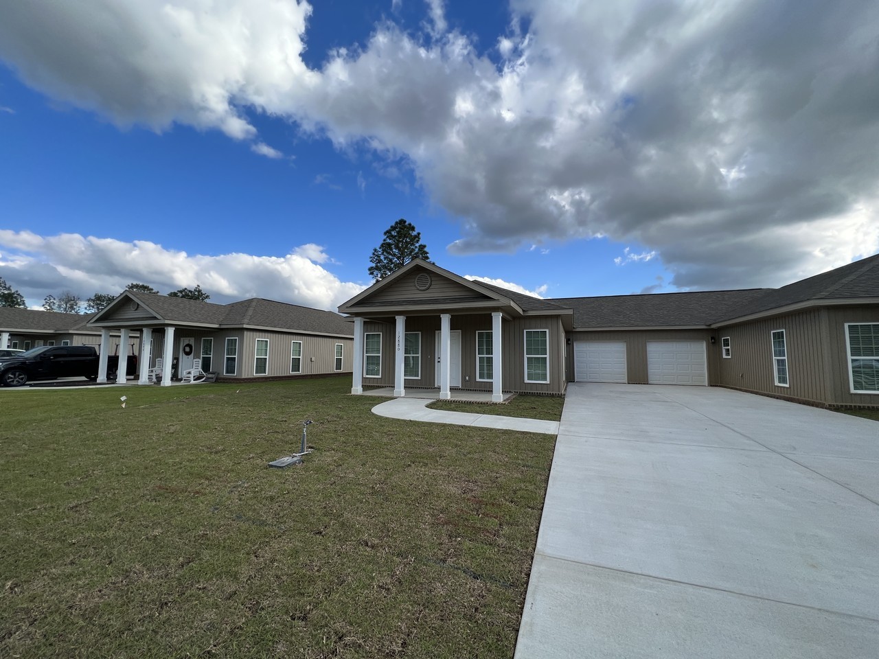 12935A Churchill Dr - Photo 2 of 17