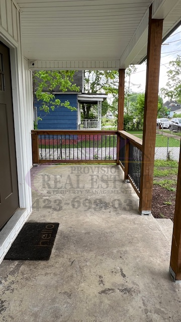 1707 S Beech St - Photo 3 of 28