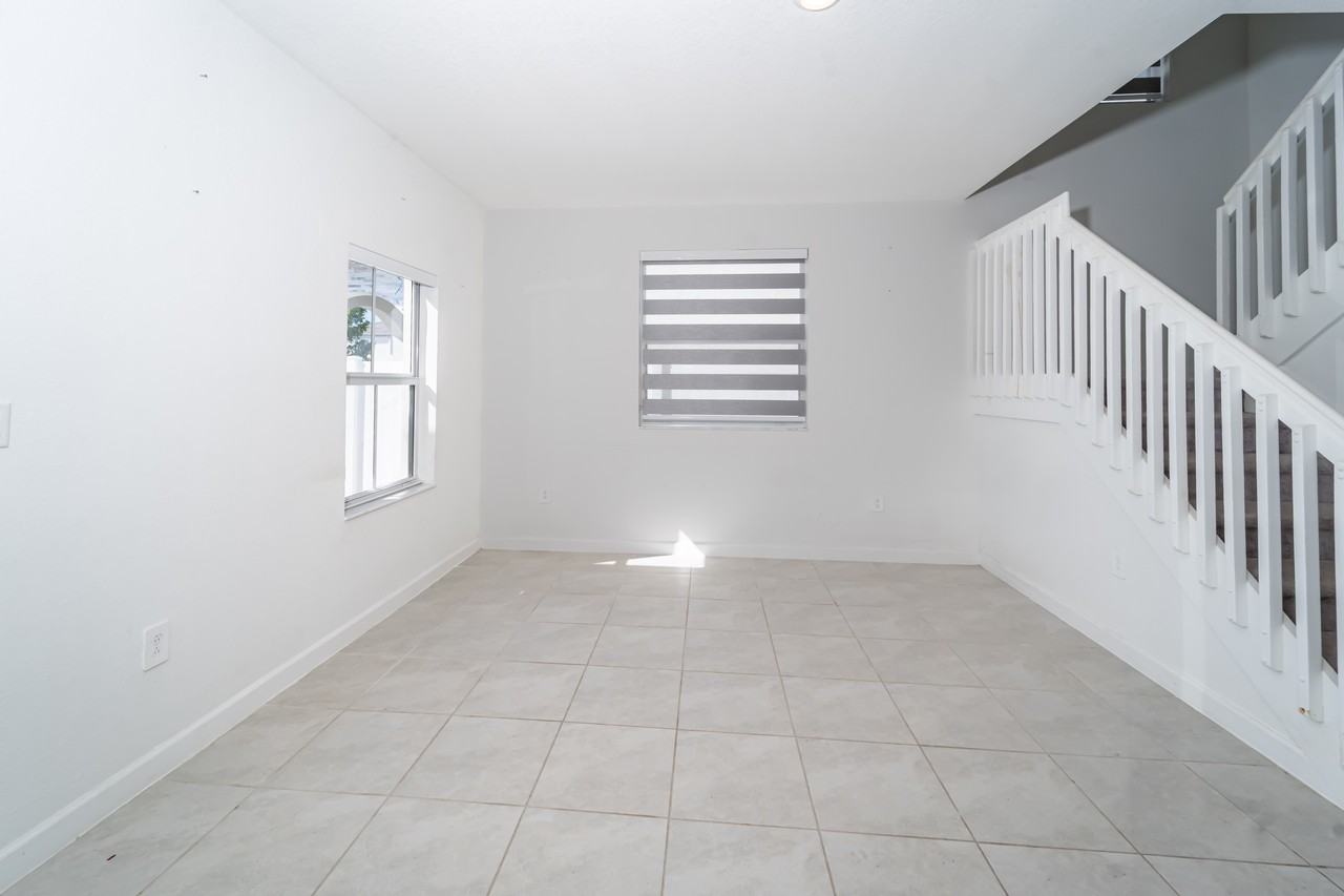 21331 Sw 127th Ct #NA - Photo 2 of 3