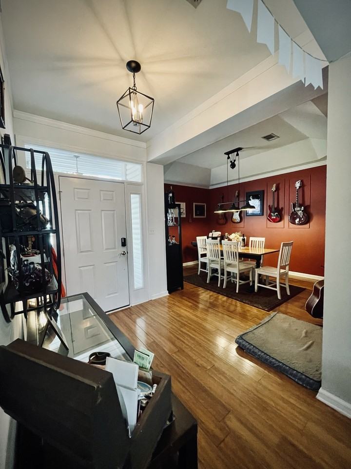 4553 Castlewood Ln #NA - Photo 3 of 27