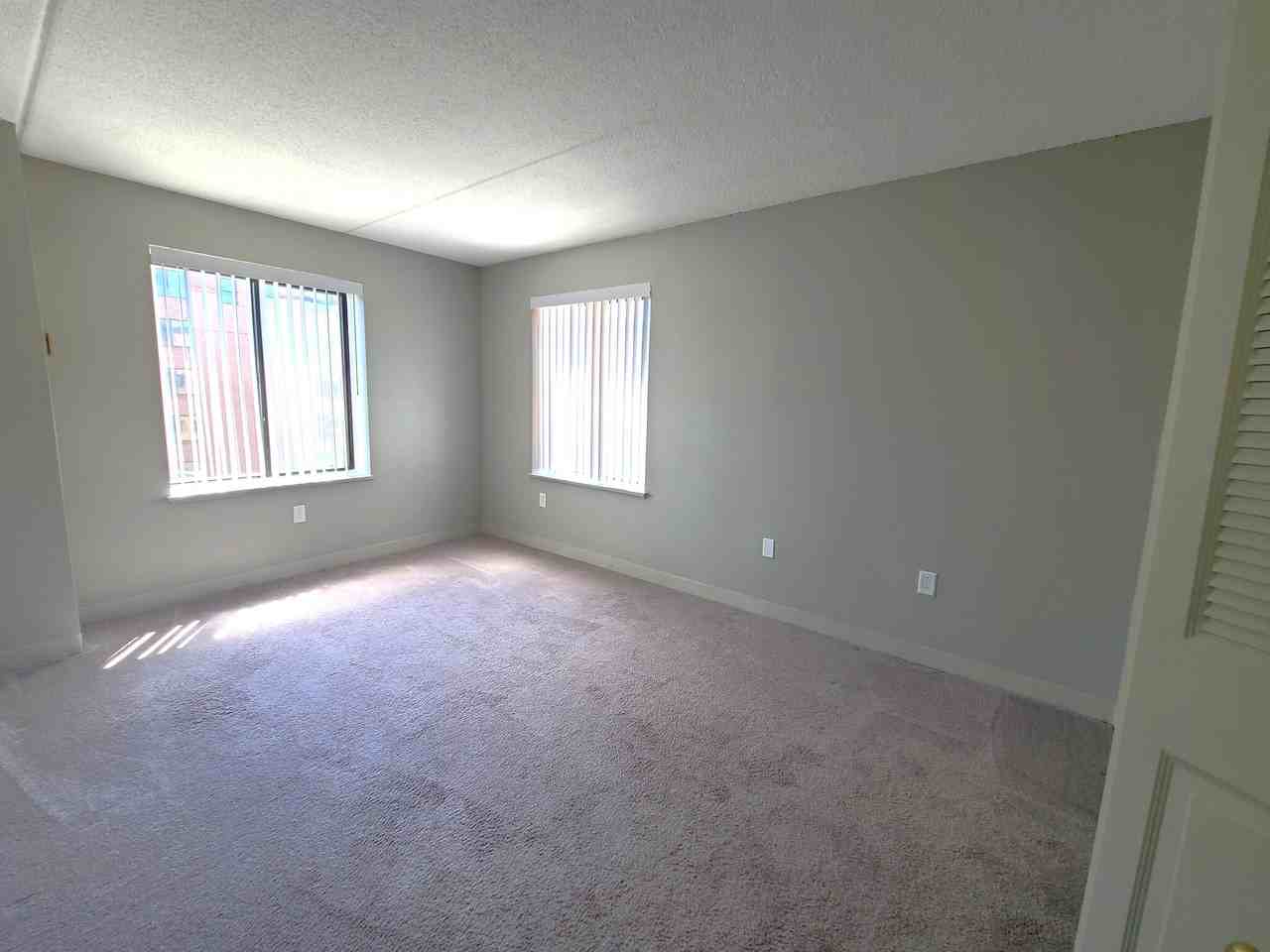 7 Ocean View Dr #501 - Photo 5 of 21