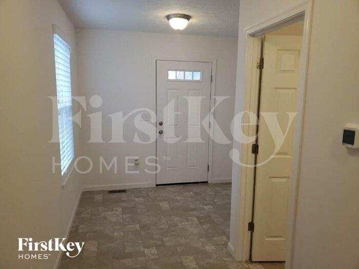 5300 River Ridge Dr - Photo 3 of 24