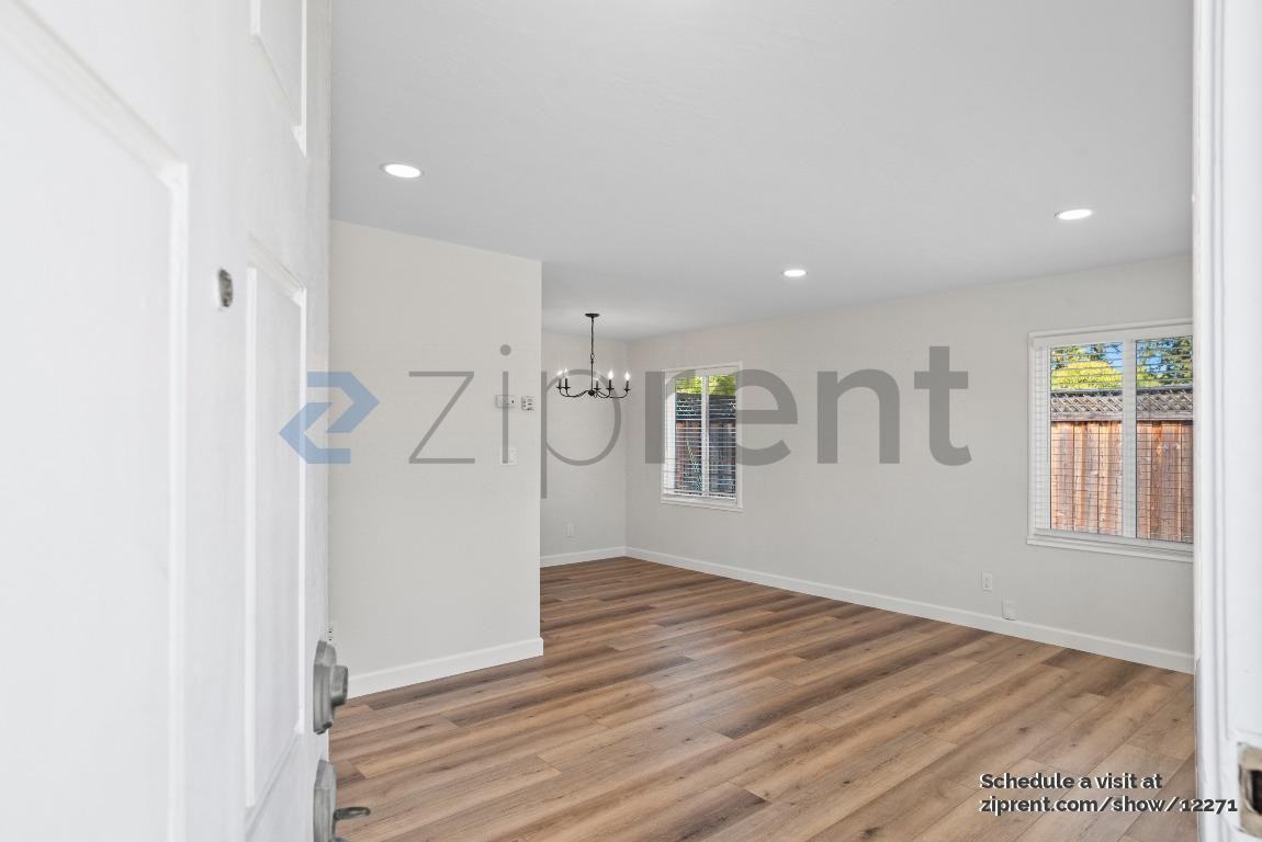 1498 Valota Rd #1498 - Photo 4 of 25