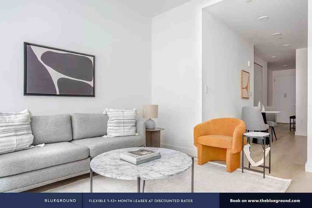 Broad St #1714 - Photo 4 of 20