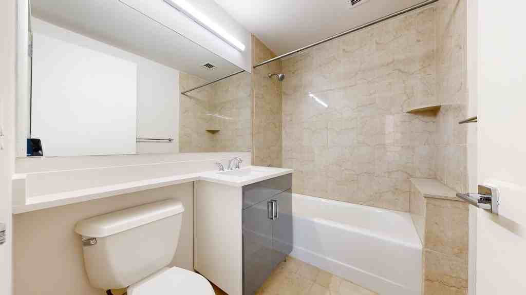 Hanover Sq #08U - Photo 4 of 4