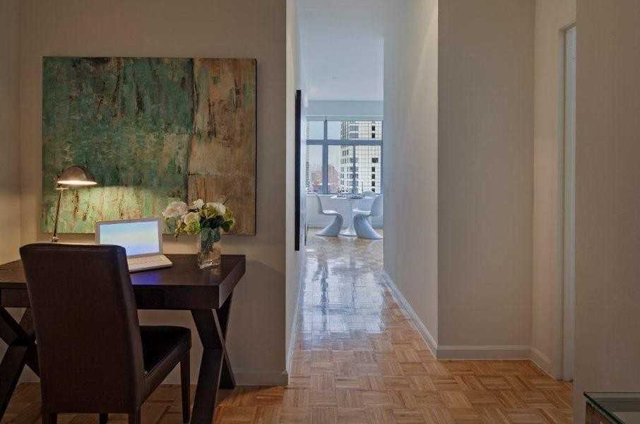 Washington St #9T - Photo 3 of 5