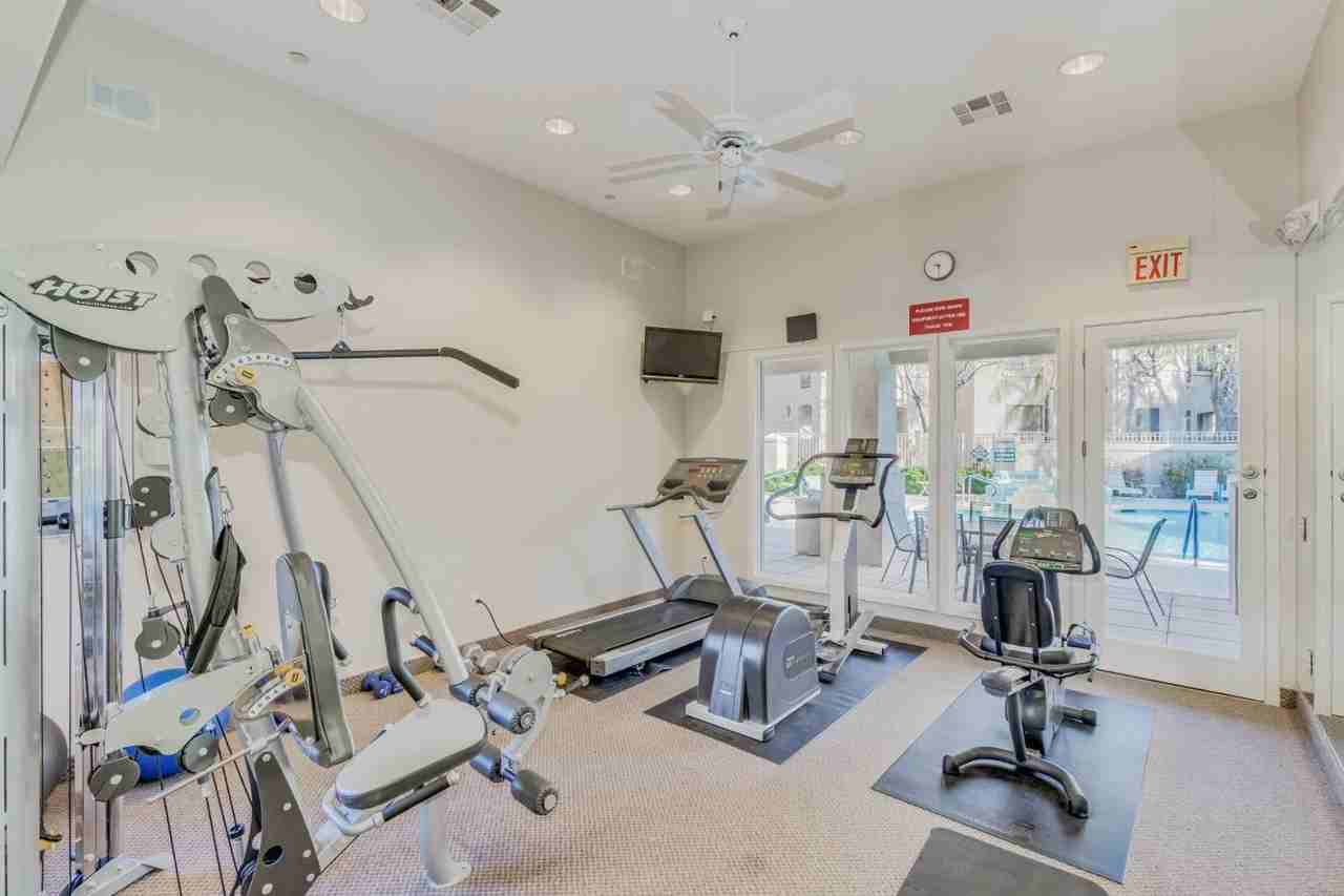 9550 E Thunderbird Rd Unit 139 - Photo 7 of 20